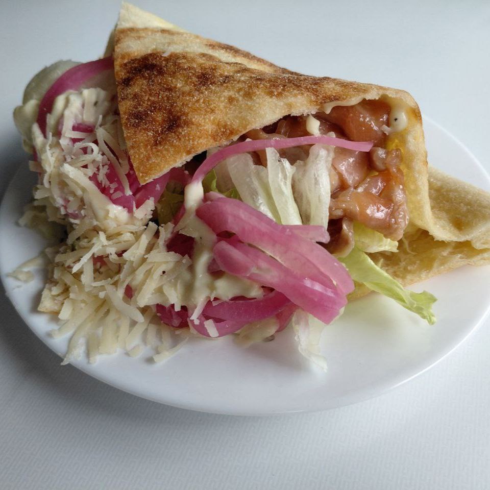 Паніні з лососем